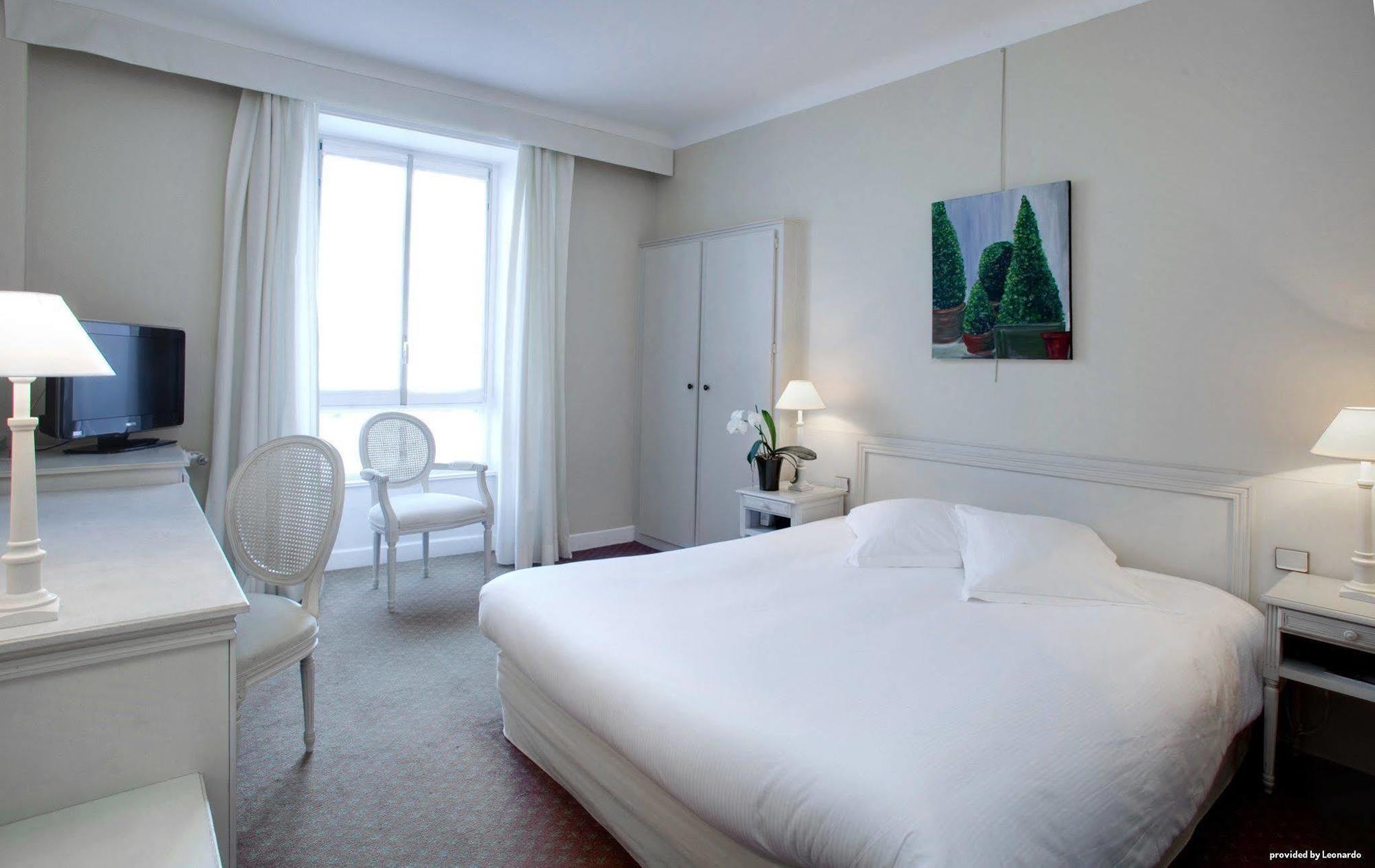 Best Western Grand Hotel De Bordeaux Aurillac Exterior foto