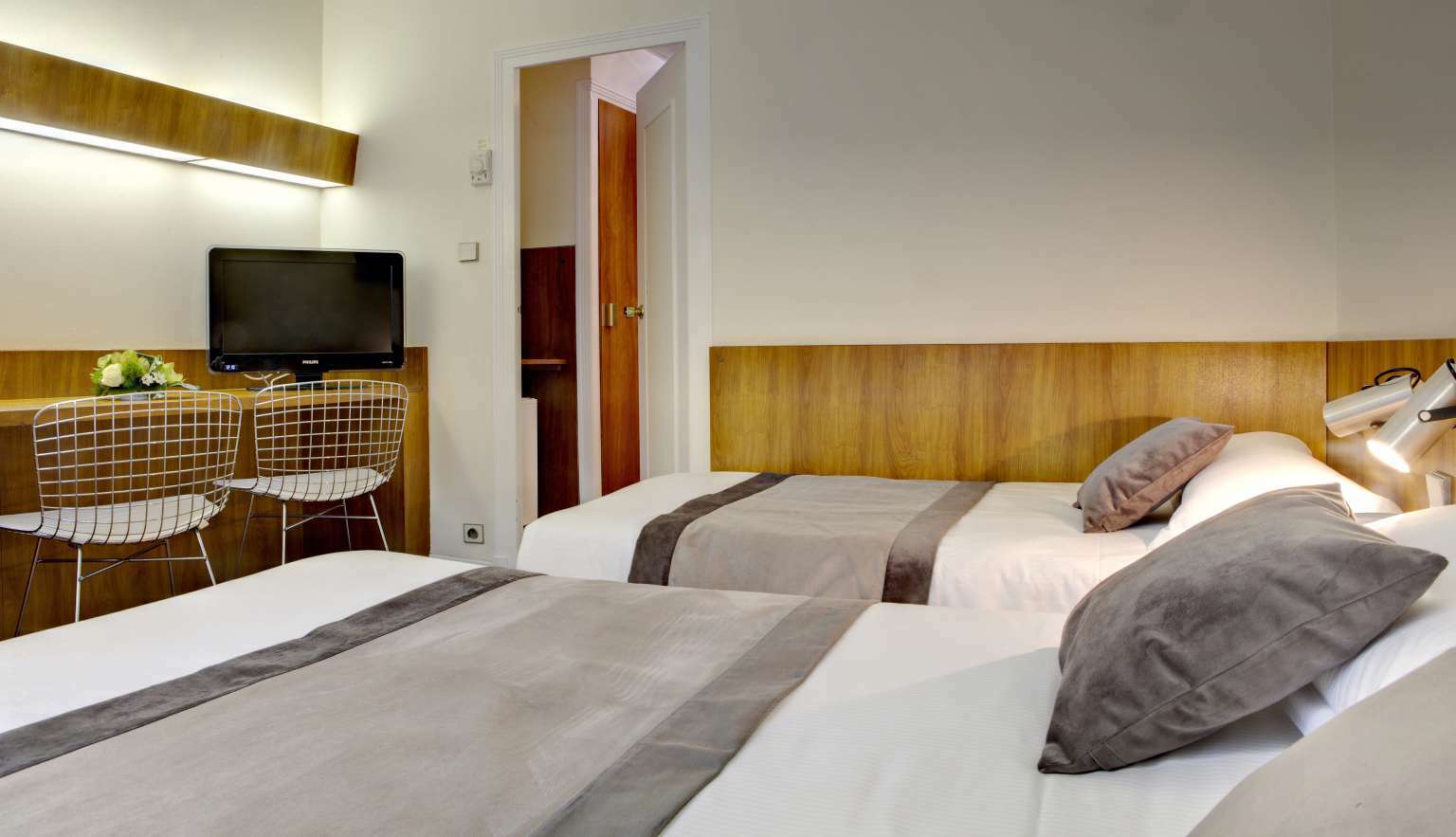 Best Western Grand Hotel De Bordeaux Aurillac Quarto foto